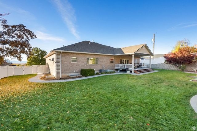 2051 S ESKELSEN LN, Perry, UT 84302