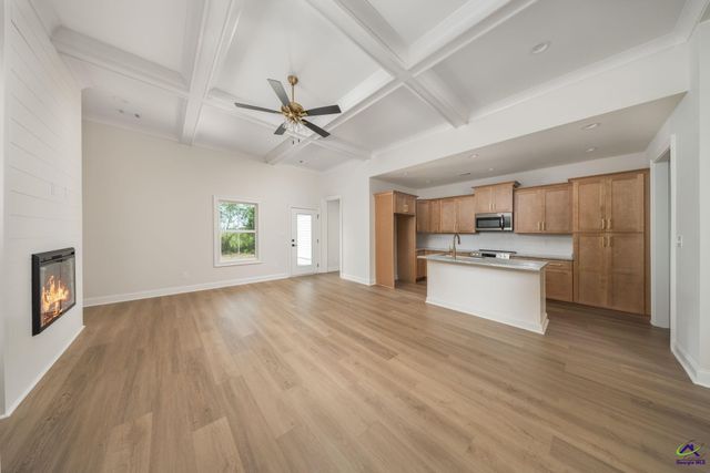 141 Early Drive, Byron, GA 31008