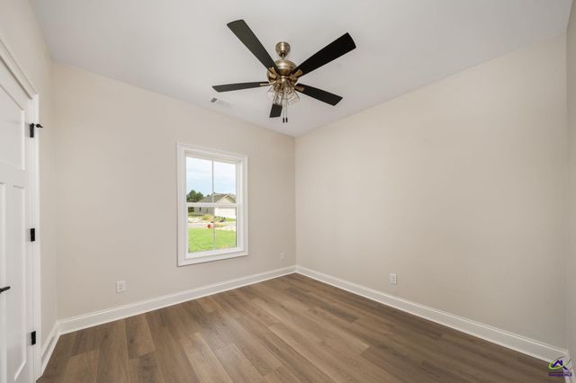 141 Early Drive, Byron, GA 31008