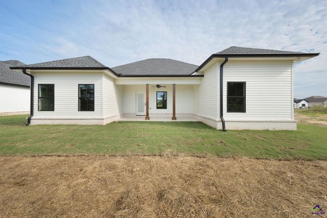 141 Early Drive, Byron, GA 31008