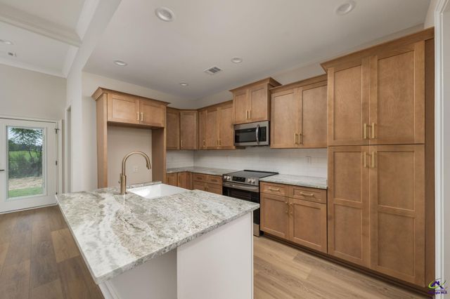 141 Early Drive, Byron, GA 31008