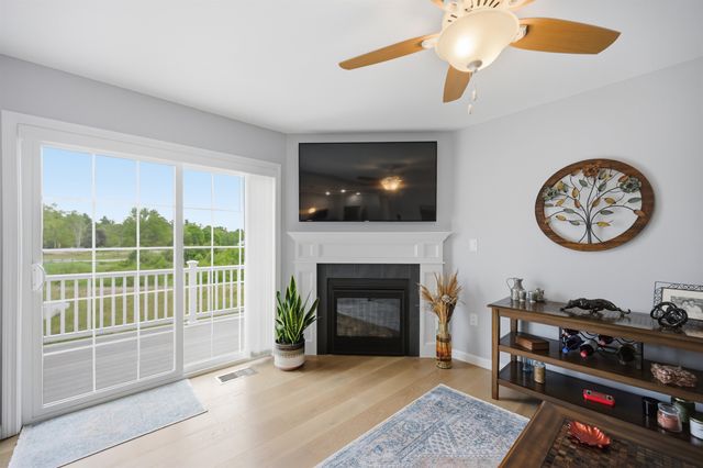 4 Autumn Lane, Raymond, NH 03077