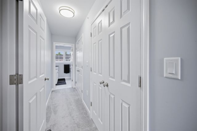 4 Autumn Lane, Raymond, NH 03077