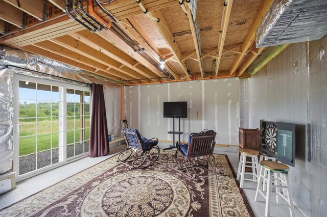 4 Autumn Lane, Raymond, NH 03077