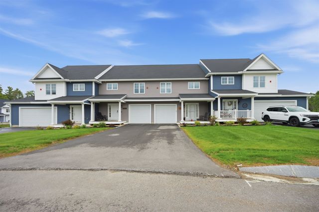 4 Autumn Lane, Raymond, NH 03077