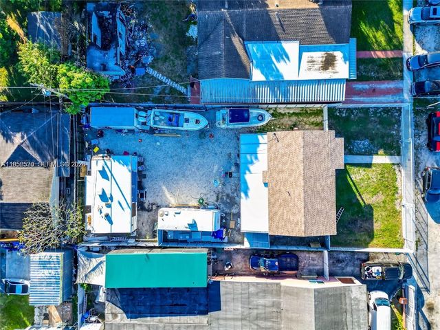 174 E 40th St, Hialeah, FL 33013