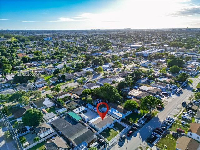 174 E 40th St, Hialeah, FL 33013