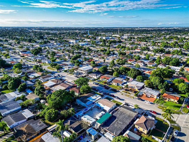 174 E 40th St, Hialeah, FL 33013