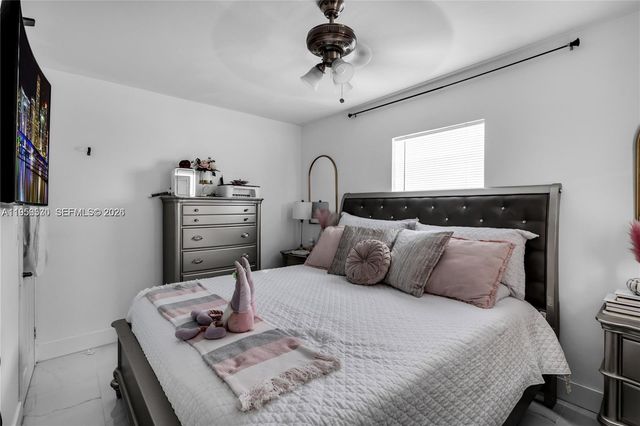 174 E 40th St, Hialeah, FL 33013