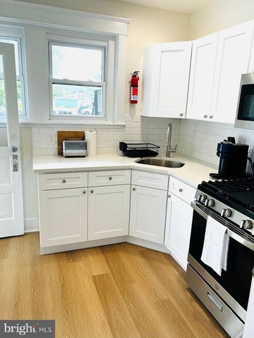 525 N BROAD ST, Lansdale, PA 19446