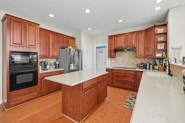 2146 Golden Valley Drive, Independence, KY 41051
