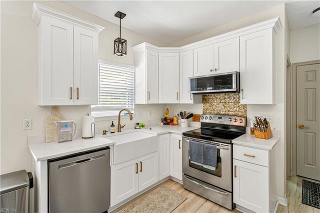 3197 Nansemond LOOP, Virginia Beach, VA 23456
