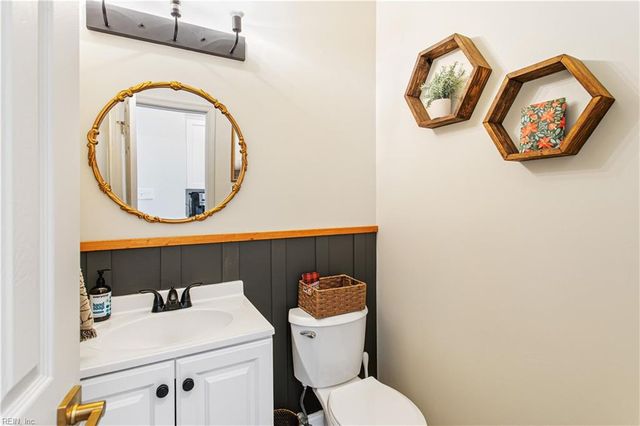 3197 Nansemond LOOP, Virginia Beach, VA 23456
