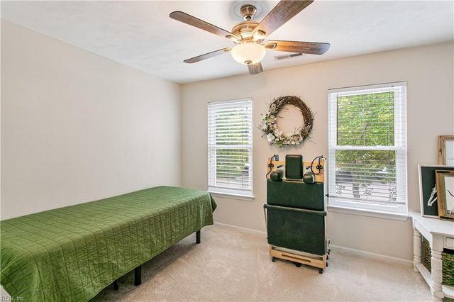 3197 Nansemond LOOP, Virginia Beach, VA 23456