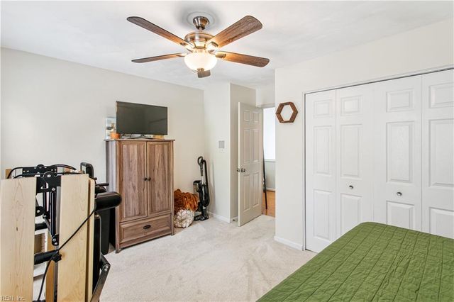 3197 Nansemond LOOP, Virginia Beach, VA 23456