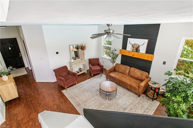 3197 Nansemond LOOP, Virginia Beach, VA 23456