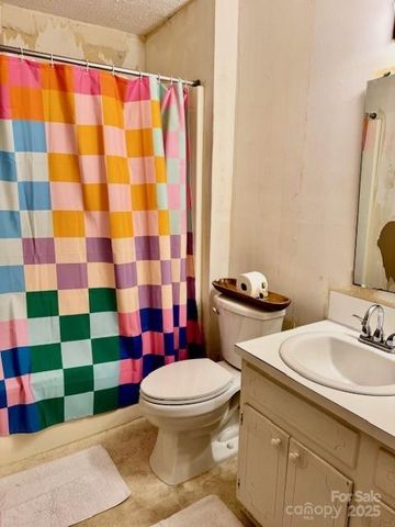123 23rd Street NW C, Hickory, NC 28601