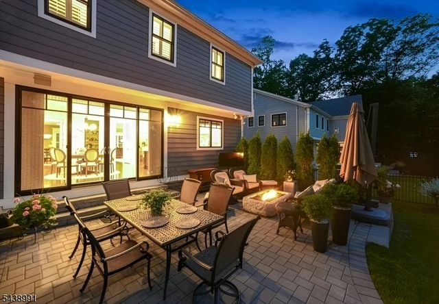 107 Longview Ave, Chatham Twp., NJ 07928