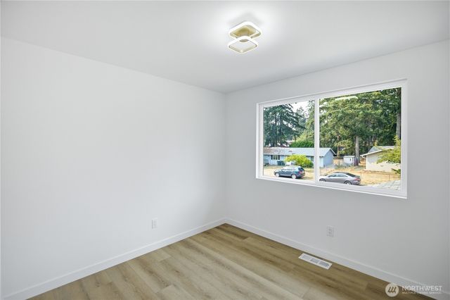 8829 Skokomish Way NE, Olympia, WA 98516