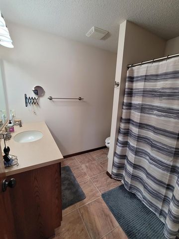 7607 University Drive S, Fargo, ND 58104