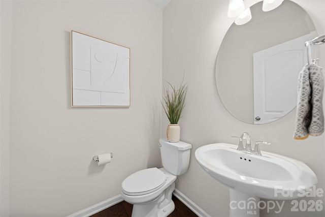 128 W Morehouse Avenue, Mooresville, NC 28117