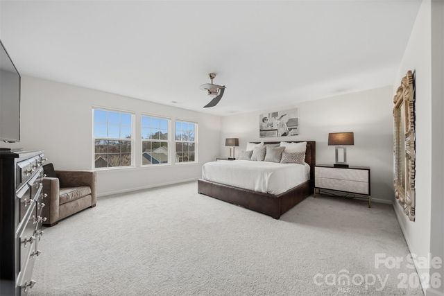 128 W Morehouse Avenue, Mooresville, NC 28117