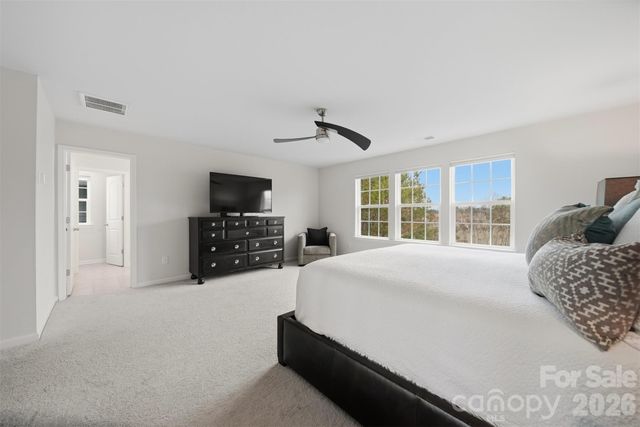 128 W Morehouse Avenue, Mooresville, NC 28117