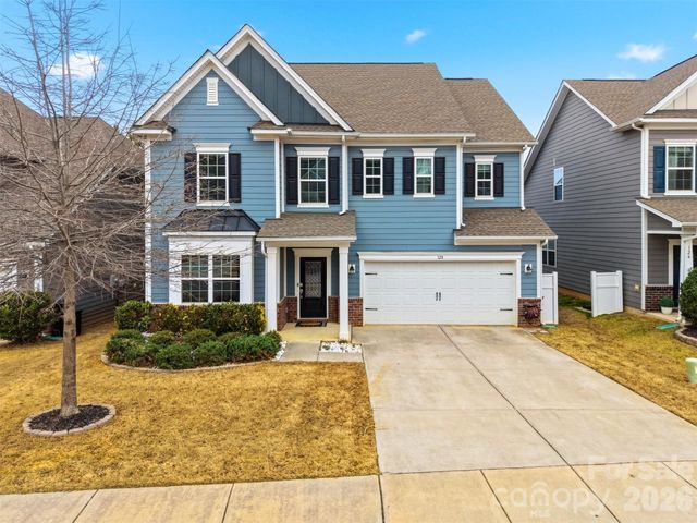 128 W Morehouse Avenue, Mooresville, NC 28117