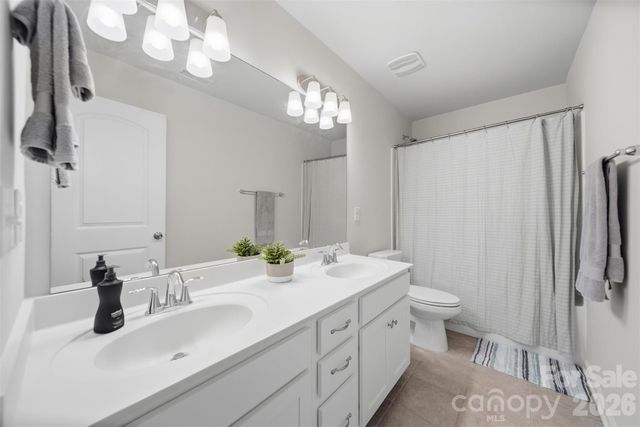 128 W Morehouse Avenue, Mooresville, NC 28117