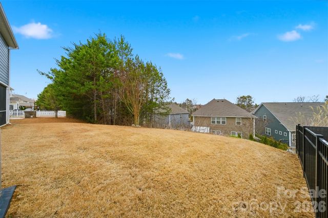 128 W Morehouse Avenue, Mooresville, NC 28117