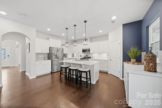 128 W Morehouse Avenue, Mooresville, NC 28117