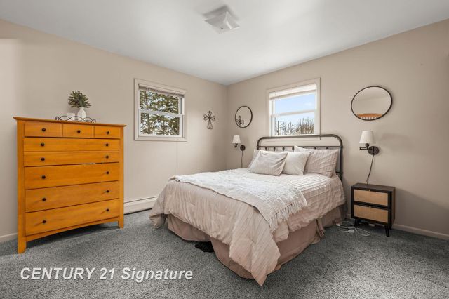 5287 Weiss Street, Saginaw, MI 48603