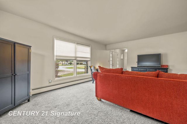 5287 Weiss Street, Saginaw, MI 48603