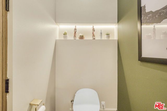 22570 S Summit Ridge Circle, Chatsworth (los Angeles), CA 91311