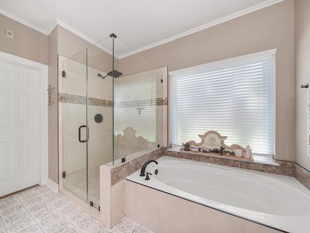 13815 Lakewood Crossing Boulevard, Houston, TX 77070