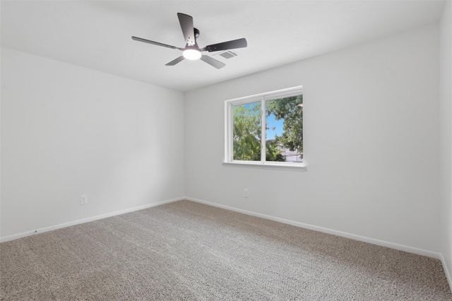4823 Meadowglen Drive, Pearland, TX 77584
