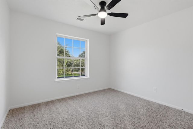 4823 Meadowglen Drive, Pearland, TX 77584