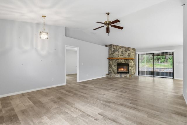 7410 W NEWCASTLE COURT, Dunnellon, FL 34433