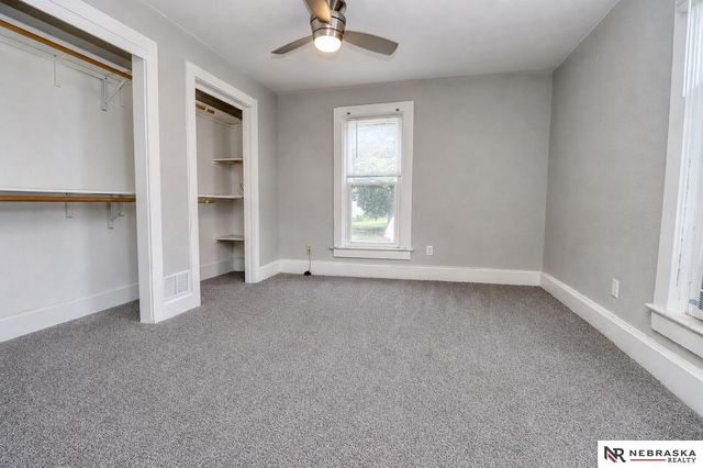 2100 F Street, Lincoln, NE 68510
