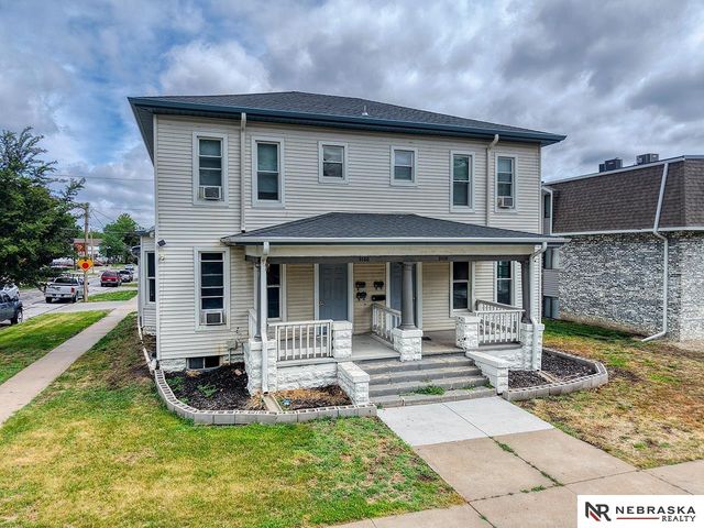 2100 F Street, Lincoln, NE 68510