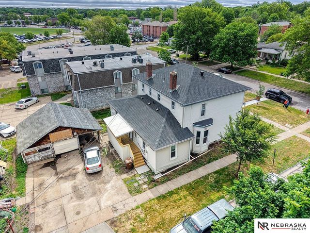 2100 F Street, Lincoln, NE 68510