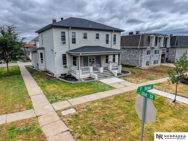 2100 F Street, Lincoln, NE 68510