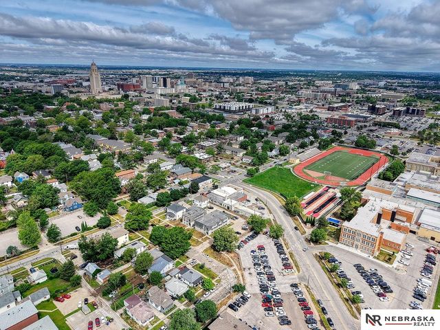 2100 F Street, Lincoln, NE 68510