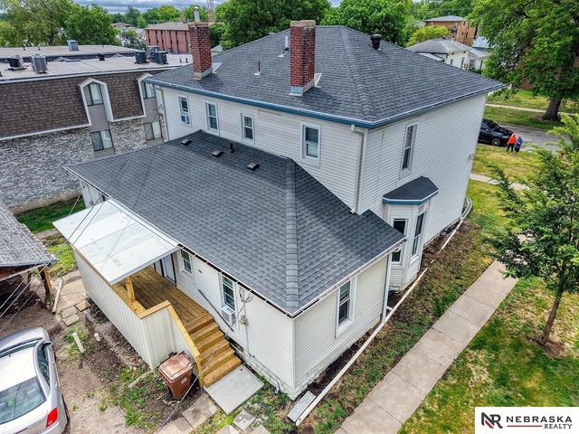 2100 F Street, Lincoln, NE 68510