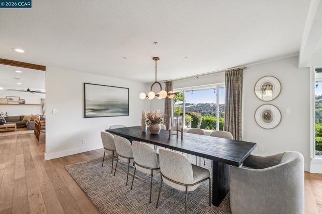 3175 Surmont Dr, Lafayette, CA 94549