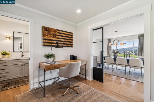 3175 Surmont Dr, Lafayette, CA 94549