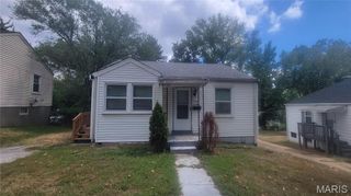 7121 Lamont Drive, Jennings, MO 63136