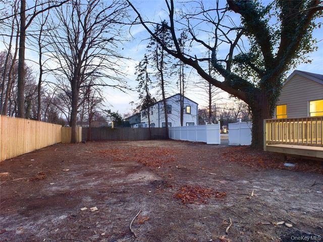 115 Clinton Avenue, Patchogue, NY 11772