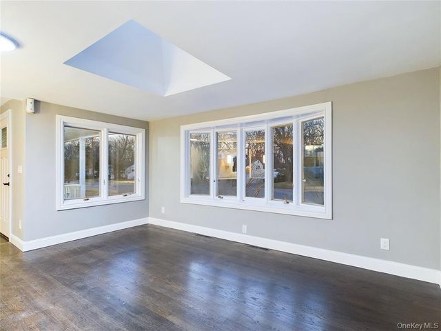 115 Clinton Avenue, Patchogue, NY 11772