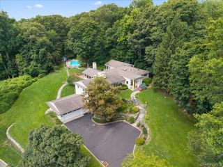 5 Agnes Circle, Ardsley, NY 10502